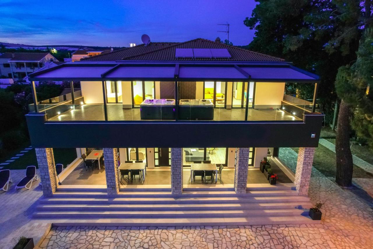 Apartments Maris Sveti Filip i Jakov Exterior photo